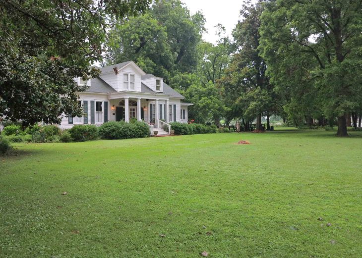Ashton-Scott Home in Scott, Arkansas 