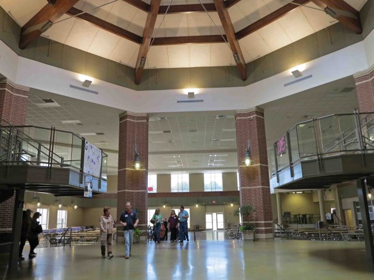 Entrance and lobby of El Dorado High School